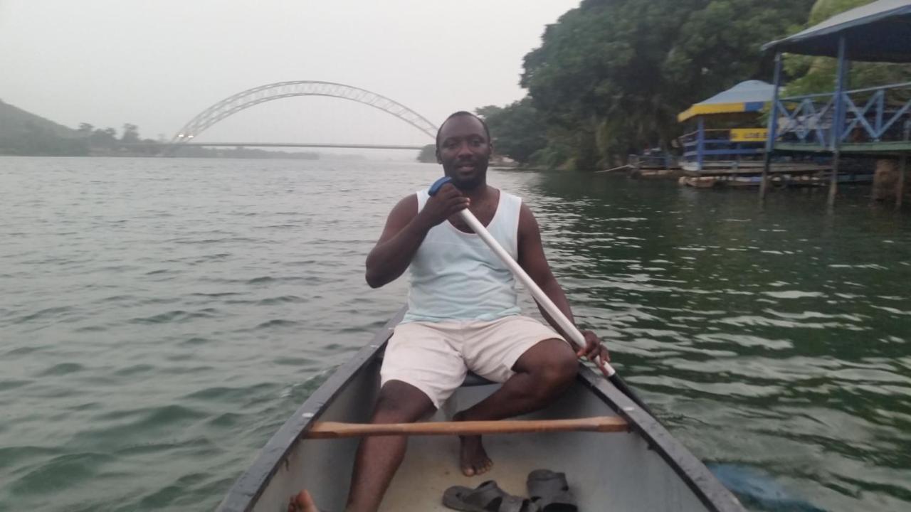 Aylos Bay Hotel Akosombo ภายนอก รูปภาพ